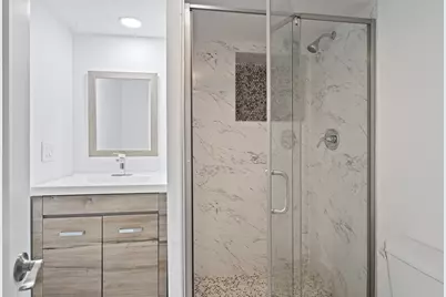 7234 N Hamilton Avenue, Chicago, IL 60645 - Photo 6
