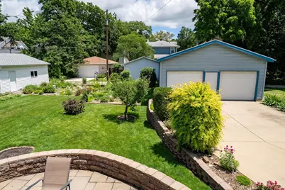 810 S Fell Avenue, Normal, IL 61761 - Photo 6