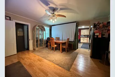 518 E 10th Street, Lockport, IL 60441 - Photo 4