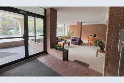 835 Judson Avenue #101, Evanston, IL 60202 - Photo 2