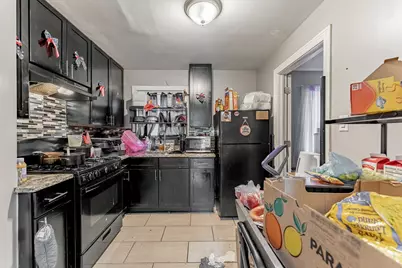 9607 S Merrill Avenue, Chicago, IL 60617 - Photo 2