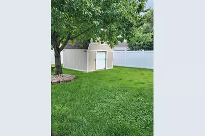 1076 Ronald Drive, Joliet, IL 60435 - Photo 8