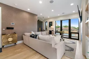 1300 N Cleaver St, Chicago, IL 60642 - Photo 4