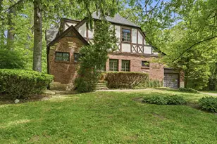 3107 Dato Ave, Highland Park, IL 60035 - Photo 1