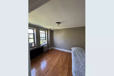3017 E 78th Street #4B, Chicago, IL 60649 - Photo 8