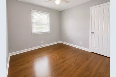 11447 S Natoma Avenue, Worth, IL 60482 - Photo 6