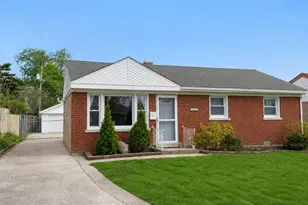 11447 S Natoma Ave, Worth, IL 60482 - Photo 1