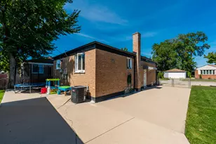8108 S Kildare Ave, Chicago, IL 60652 - Photo 16