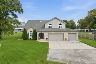 11254 192nd St, Mokena, IL 60448 - Photo 4