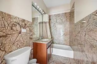 6425 W Touhy Ave, Chicago, IL 60646 - Photo 22