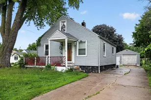 122 Garver Ave, Rockford, IL 61102 - Photo 2