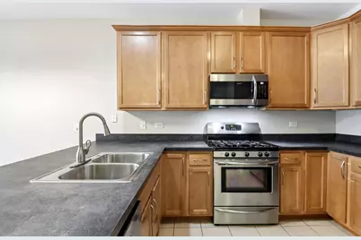 106 S Ridgeland Avenue #402, Oak Park, IL 60302 - Photo 12