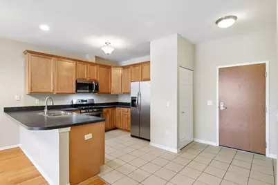 106 S Ridgeland Avenue #402, Oak Park, IL 60302 - Photo 10