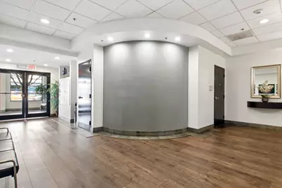 106 S Ridgeland Avenue #402, Oak Park, IL 60302 - Photo 4