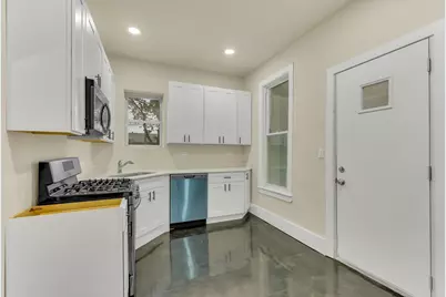 [Address not provided], Chicago, IL 60620 - Photo 10