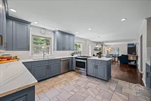 1553 Allen Ln, Saint Charles, IL 60174 - Photo 16