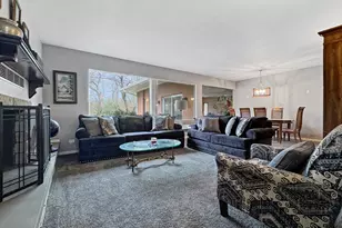 435 Forest Trail, Oak Brook, IL 60523 - Photo 16
