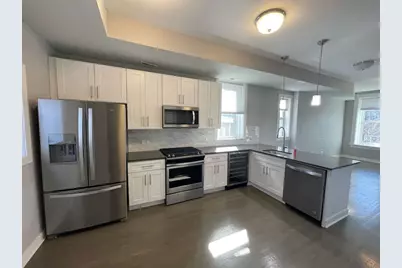 2127 N Winchester Avenue, Chicago, IL 60614 - Photo 2