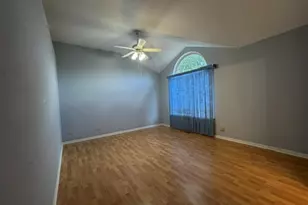 42 W Tall Grass Ct, Round Lake Beach, IL 60073 - Photo 12