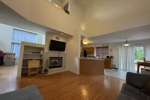 42 W Tall Grass Ct, Round Lake Beach, IL 60073 - Photo 4