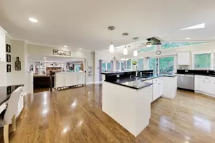 2605 Arlingdale Dr, Palatine, IL 60067 - Photo 12