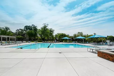501 Lake Hinsdale Drive #408, Willowbrook, IL 60527 - Photo 22