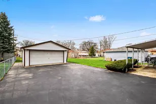13124 Forest View Ln, Crestwood, IL 60418 - Photo 18