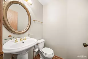 2137 Prairie Ln, Woodridge, IL 60517 - Photo 18