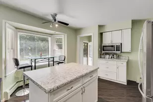 20864 Thornwood Dr, Olympia Fields, IL 60461 - Photo 6