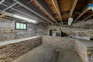 715 N County St, Waukegan, IL 60085 - Photo 18