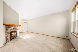 449 Dancer Ln, Oswego, IL 60543 - Photo 6