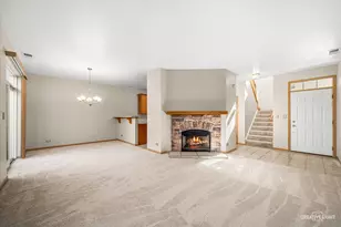 449 Dancer Ln, Oswego, IL 60543 - Photo 4
