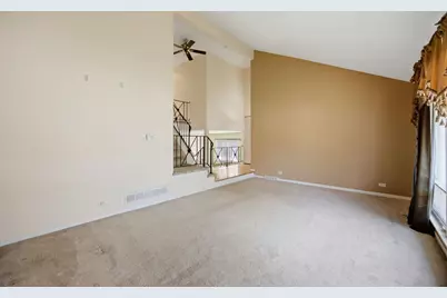 1142 Brighton Place, Glen Ellyn, IL 60137 - Photo 4