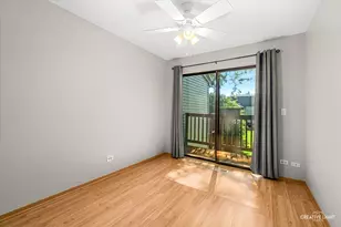 29W365 Thornwood Ln, Warrenville, IL 60555 - Photo 10