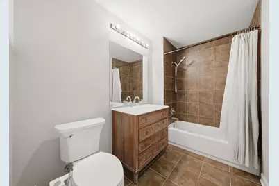 100 E 14th Street #1403, Chicago, IL 60605 - Photo 10
