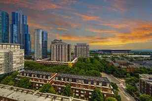 100 E 14th St, Chicago, IL 60605 - Photo 16
