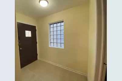 6078 N Troy Street, Chicago, IL 60659 - Photo 2