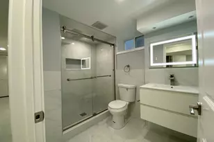 6078 N Troy St, Chicago, IL 60659 - Photo 24