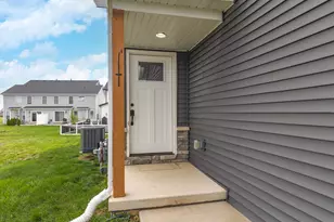 401 Jenny Ln, Heyworth, IL 61745 - Photo 52