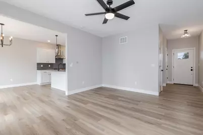 401 Jenny Lane #B, Heyworth, IL 61745 - Photo 16