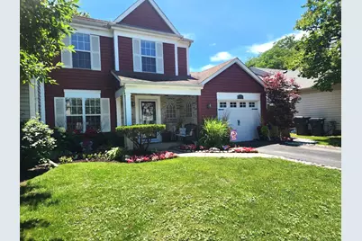 54 Sandhurst Road, Mundelein, IL 60060 - Photo 2