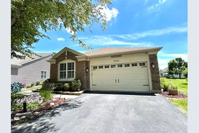 21105 Silver Moon Lake Way, Crest Hill, IL 60403 - Photo 2