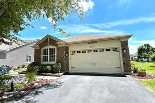 21105 Silver Moon Lake Way, Crest Hill, IL 60403 - Photo 2