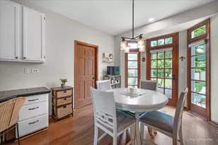 303 Torrington Dr, Bloomingdale, IL 60108 - Photo 10