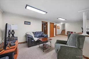 303 Torrington Dr, Bloomingdale, IL 60108 - Photo 34