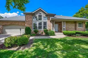 303 Torrington Dr, Bloomingdale, IL 60108 - Photo 1