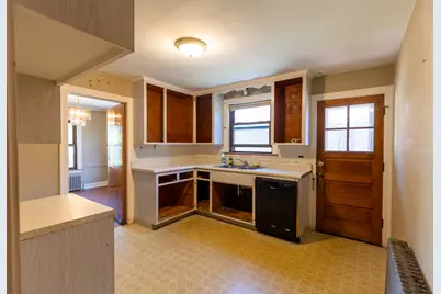 3743 S Highland Avenue, Berwyn, IL 60402 - Photo 2