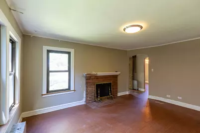3743 S Highland Avenue, Berwyn, IL 60402 - Photo 6