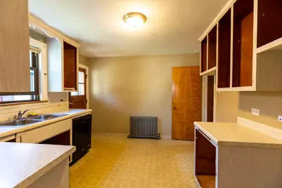 3743 S Highland Avenue, Berwyn, IL 60402 - Photo 4