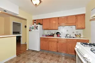 8836 N Western Ave, Des Plaines, IL 60016 - Photo 2